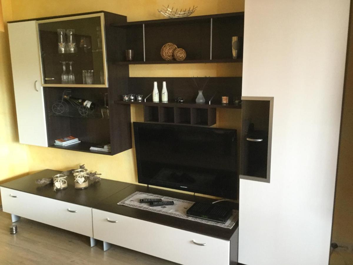 Ferienwohnung Schwarz Sersheim Bagian luar foto