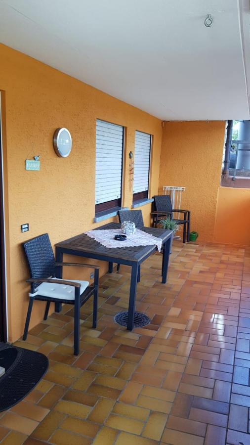 Ferienwohnung Schwarz Sersheim Bagian luar foto